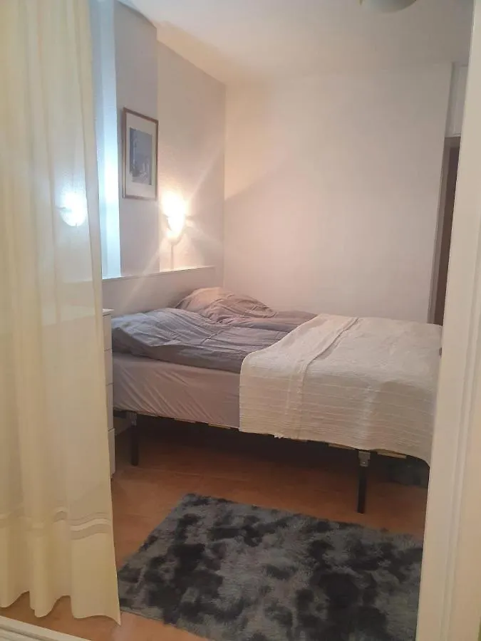 Modern, cozy studio Fuengirola 0*,  España